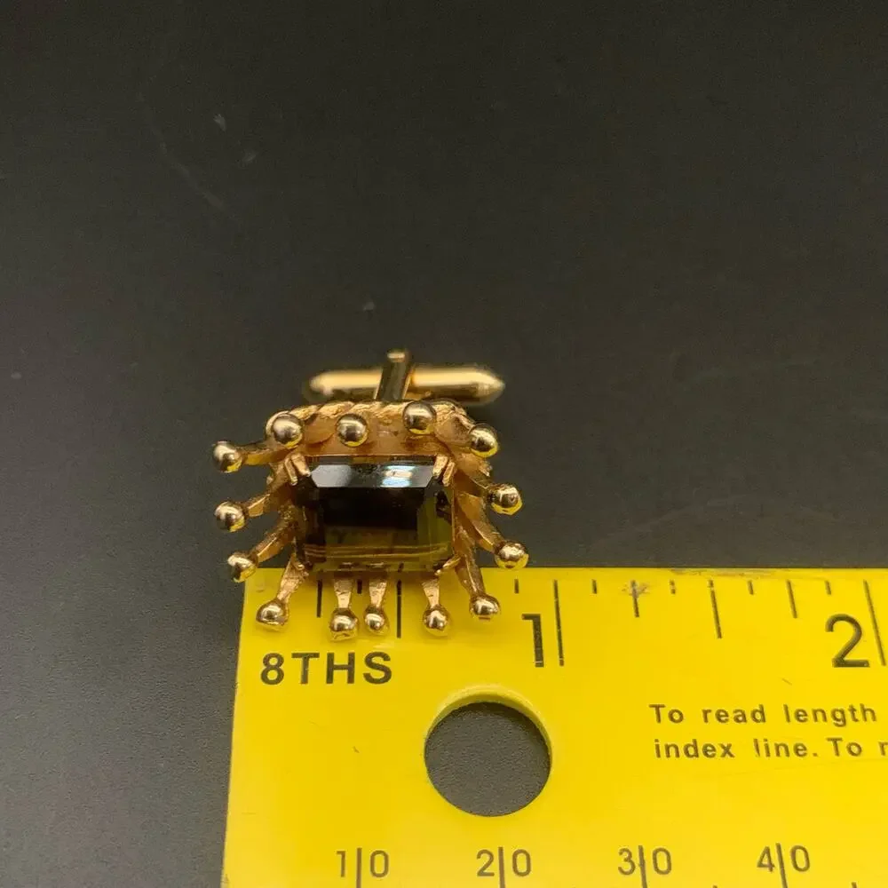 Vintage Regal Brown Emerald Cut Rhinestone Gold Tone Crown Shape Cufflinks - Picture 5 of 6